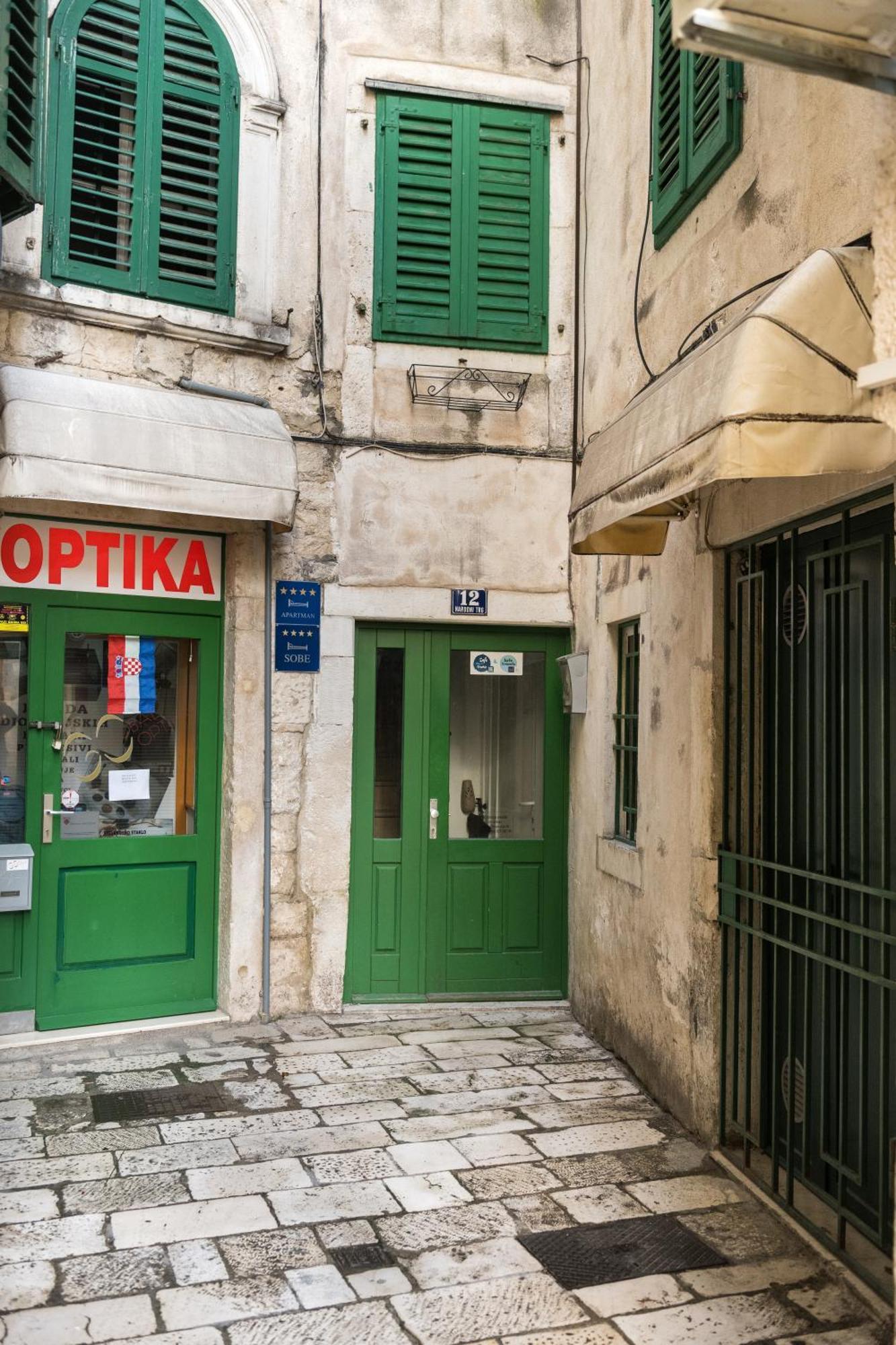 Duplex With Terrace In The City Centar Σπλιτ Εξωτερικό φωτογραφία