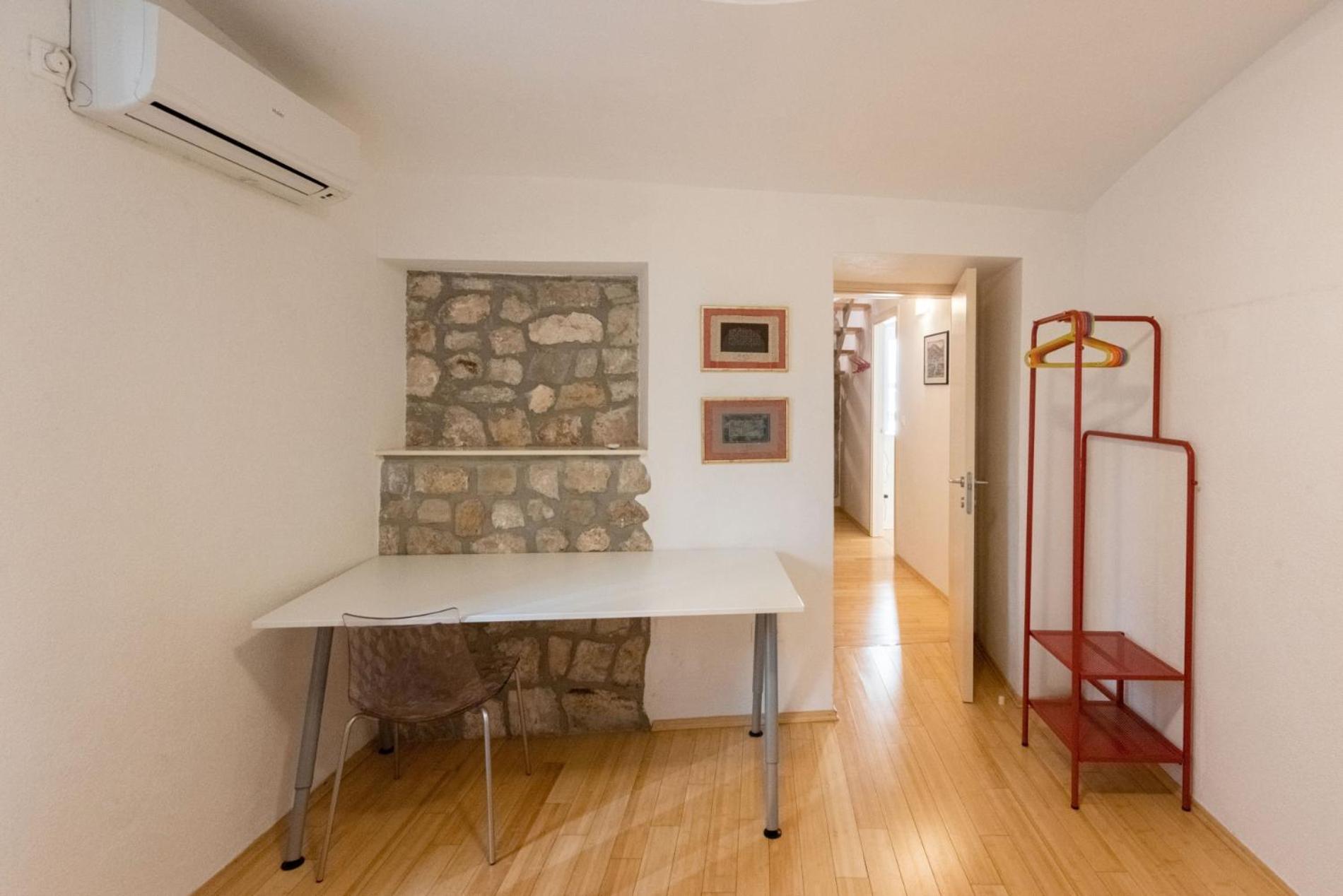 Duplex With Terrace In The City Centar Σπλιτ Εξωτερικό φωτογραφία